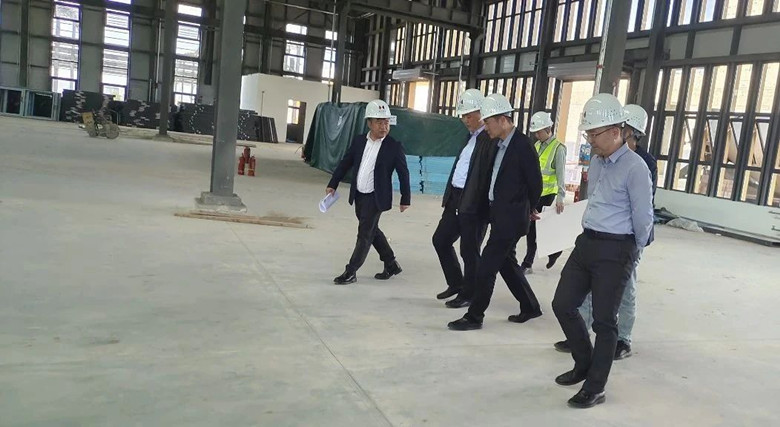 女人与公狍交酡女免费