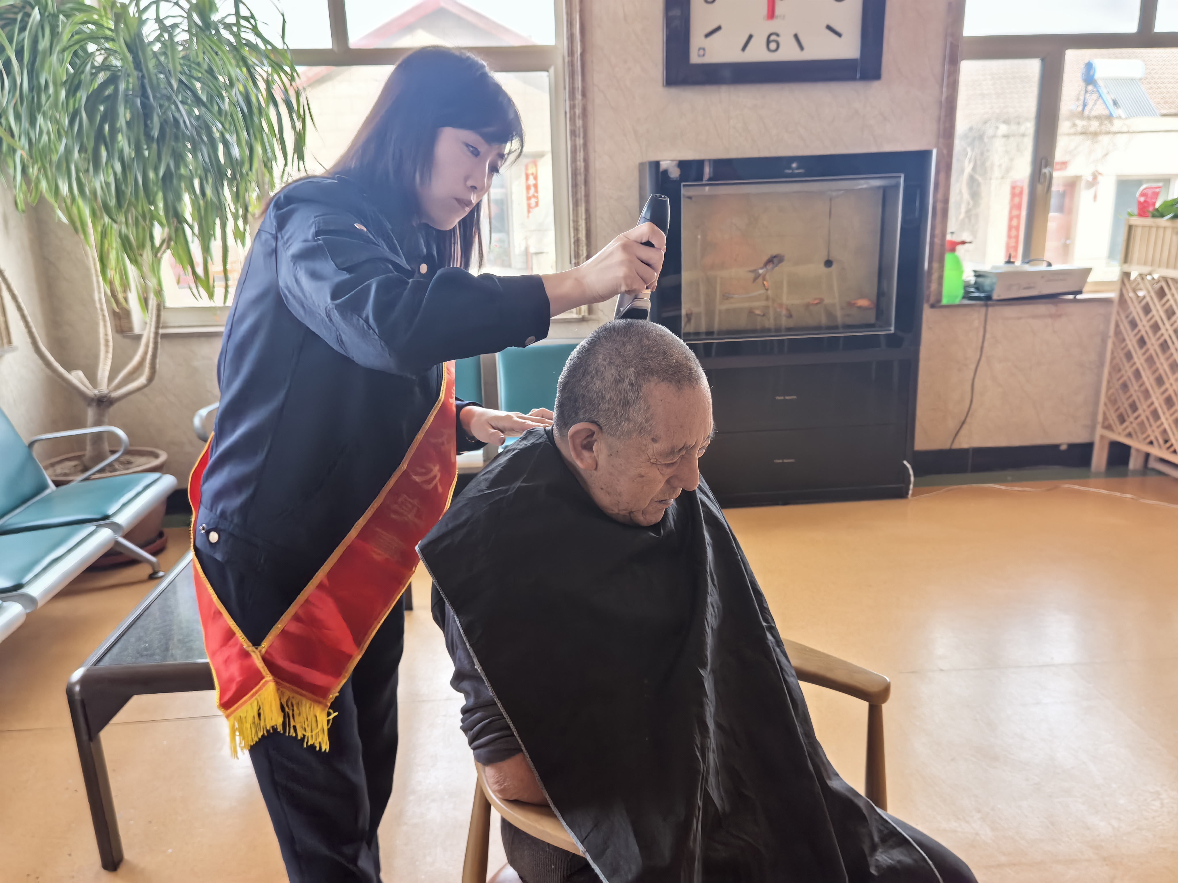 女人与公狍交酡女免费