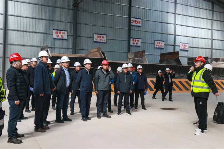 女人与公狍交酡女免费