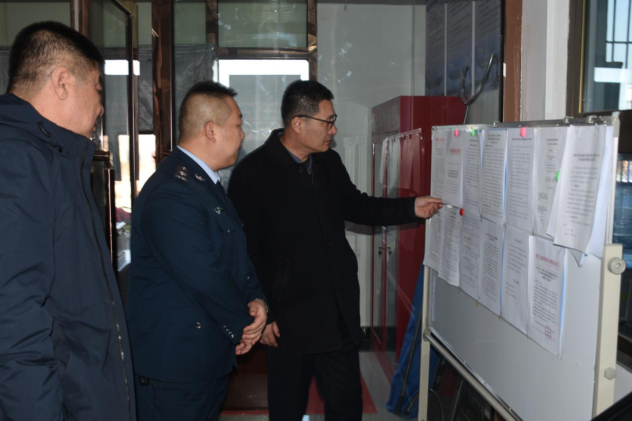 女人与公狍交酡女免费