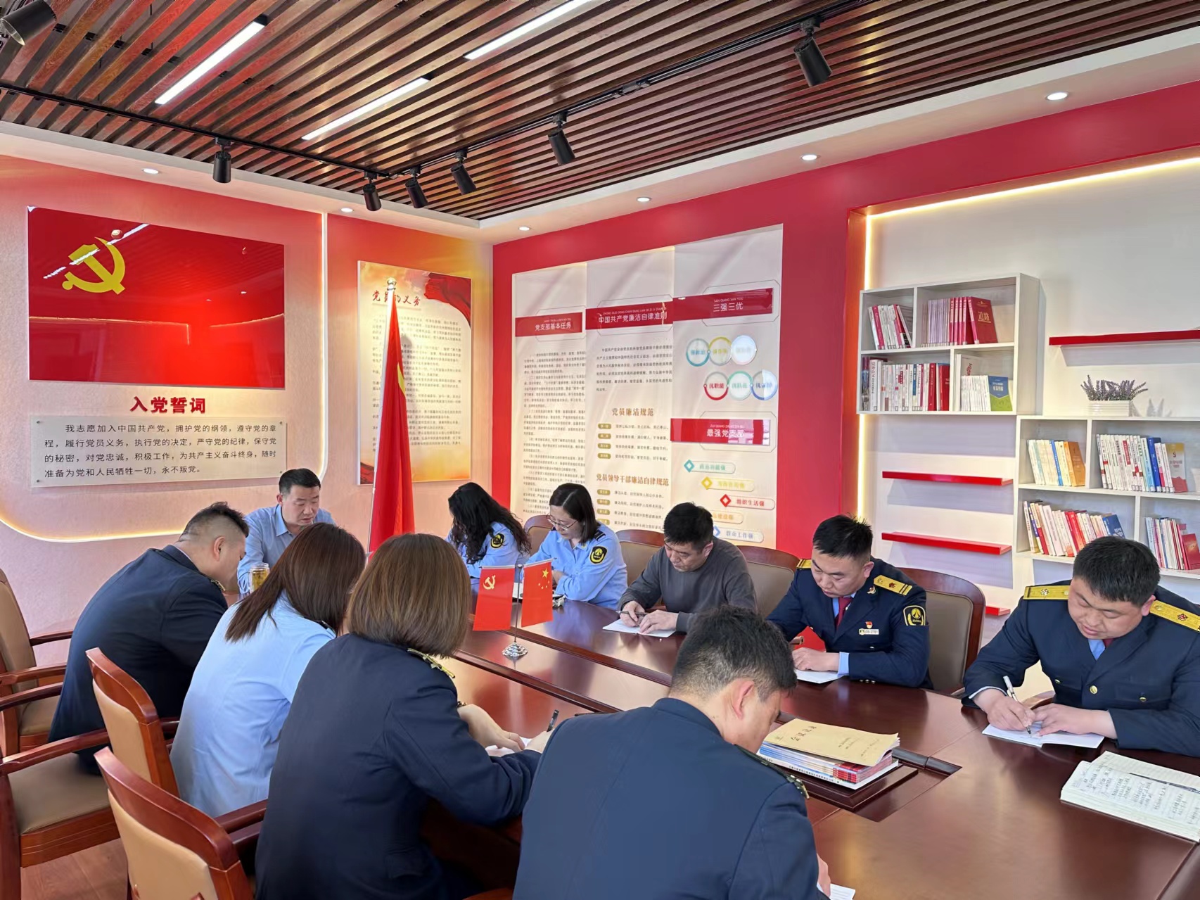 女人与公狍交酡女免费