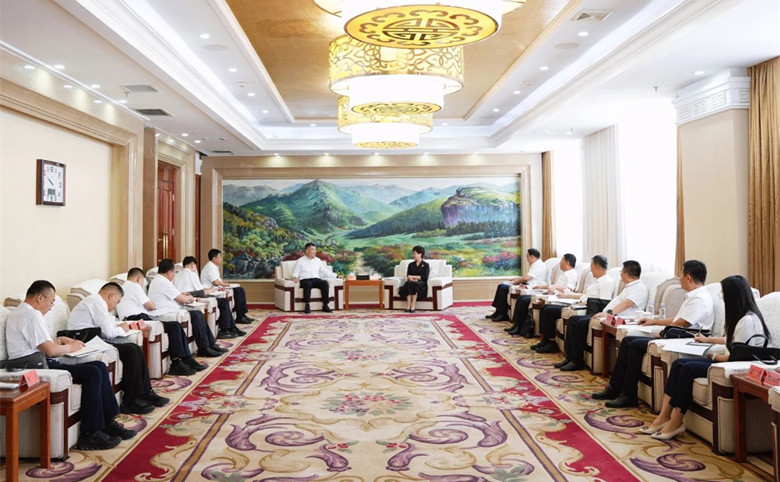 女人与公狍交酡女免费