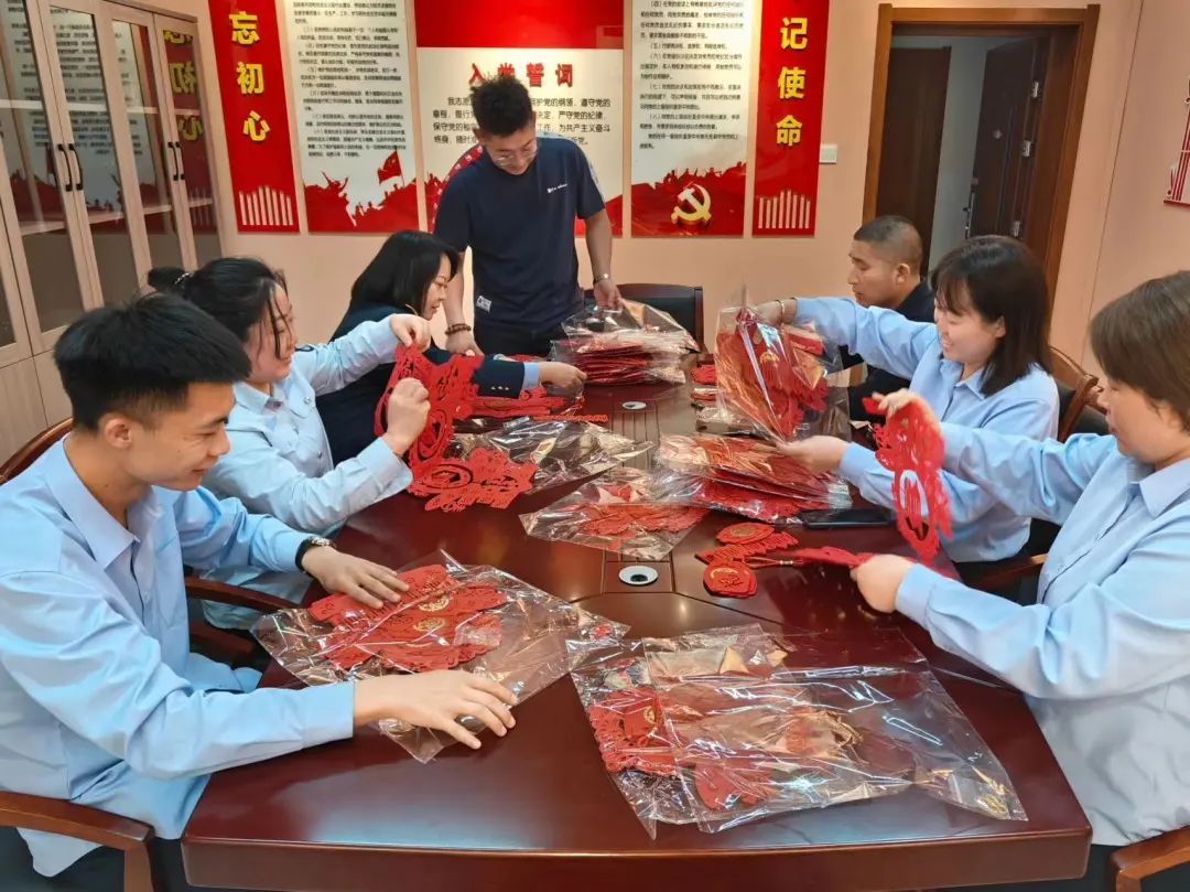 女人与公狍交酡女免费