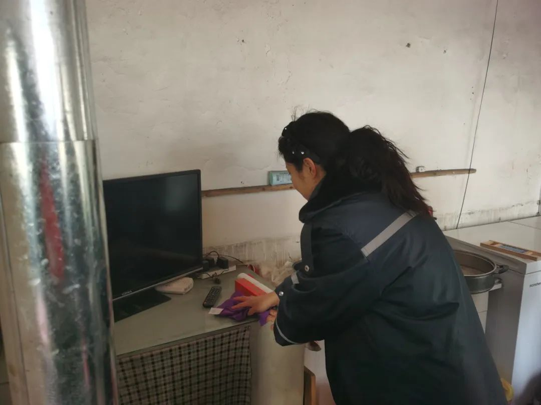 女人与公狍交酡女免费