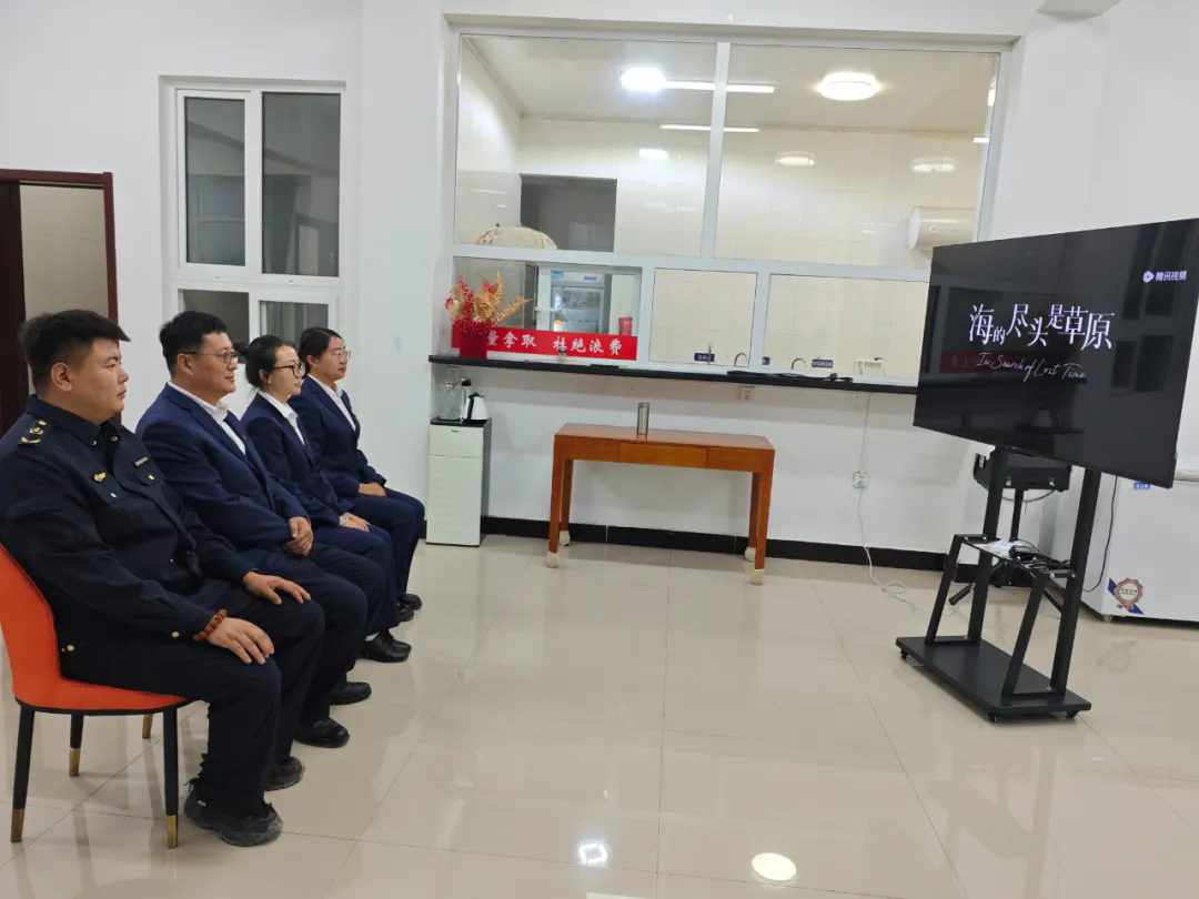 女人与公狍交酡女免费