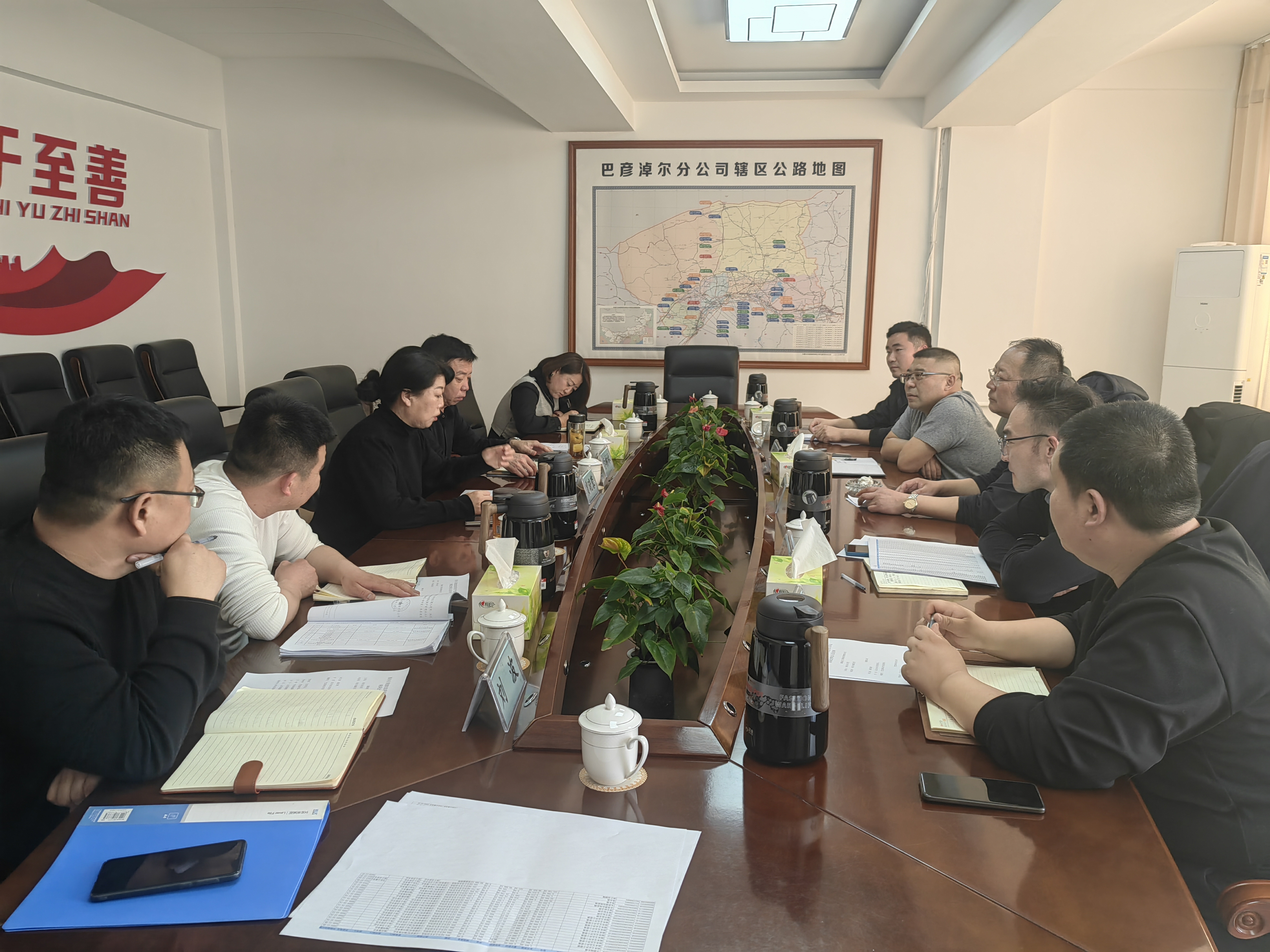 女人与公狍交酡女免费