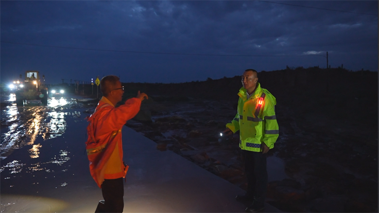 女人与公狍交酡女免费