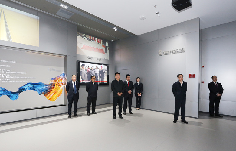 女人与公狍交酡女免费