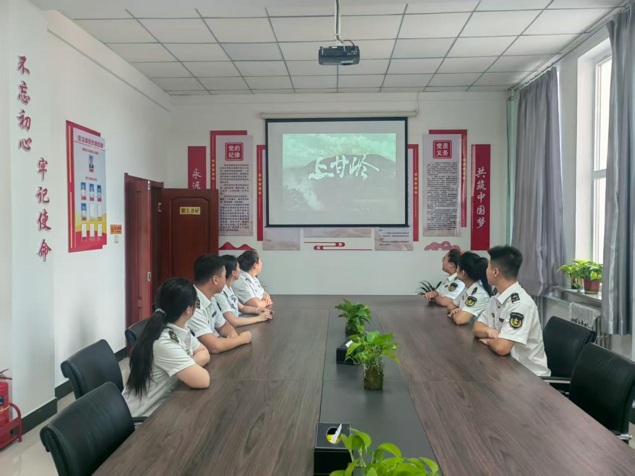 女人与公狍交酡女免费