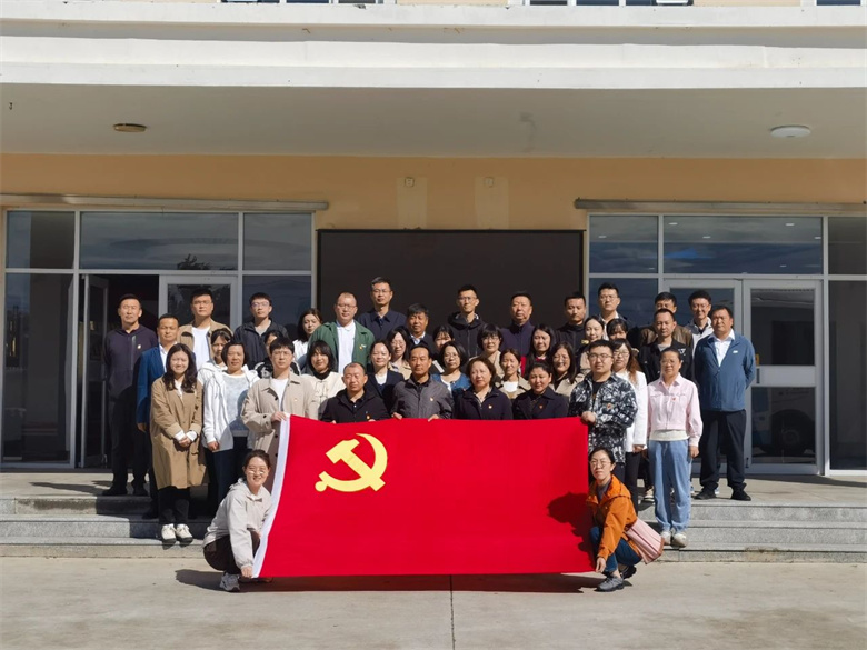 女人与公狍交酡女免费