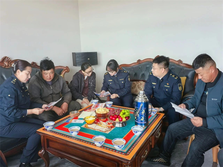 女人与公狍交酡女免费