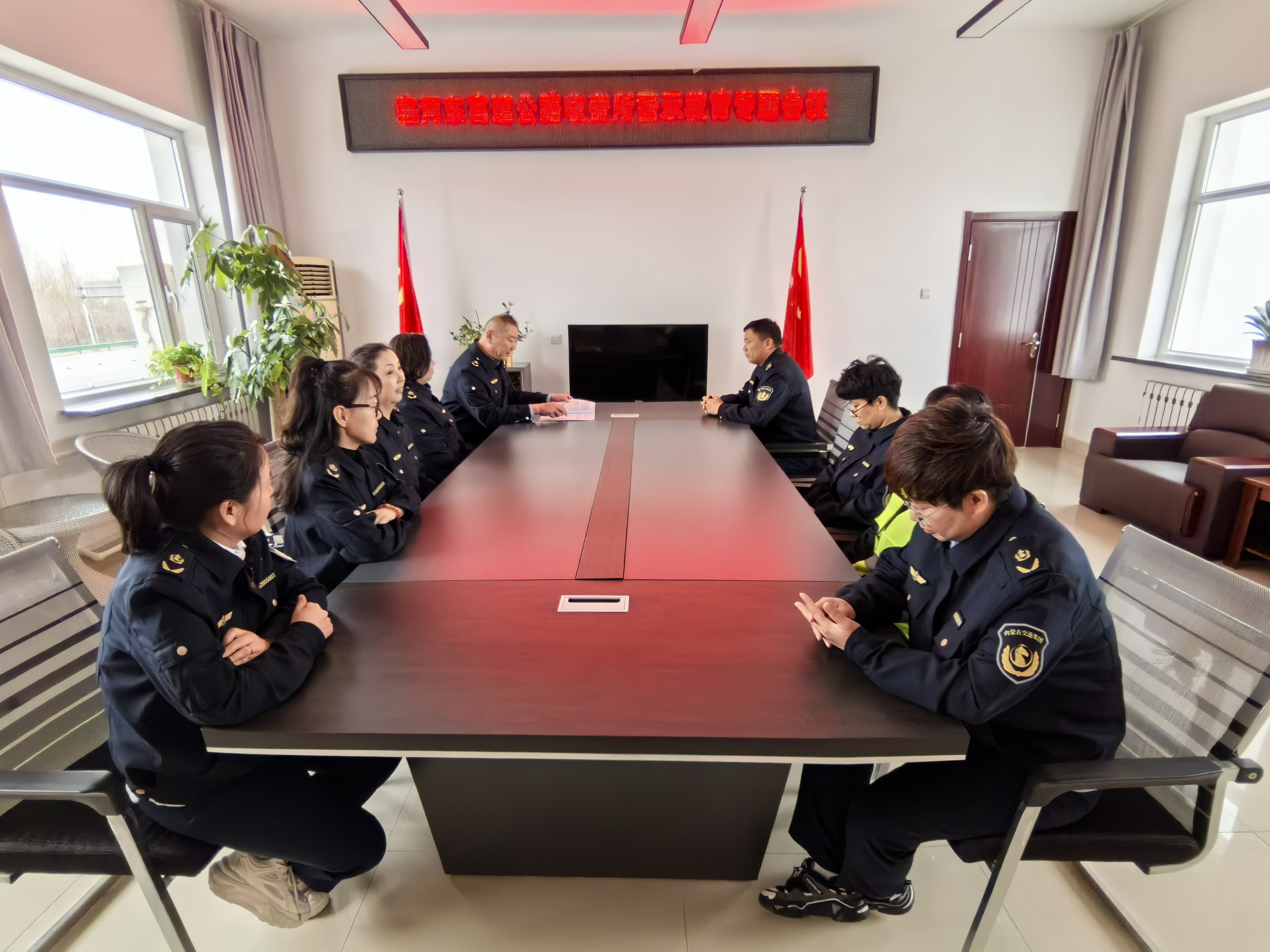 女人与公狍交酡女免费