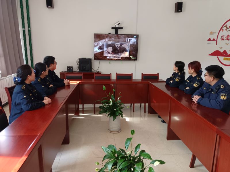 女人与公狍交酡女免费