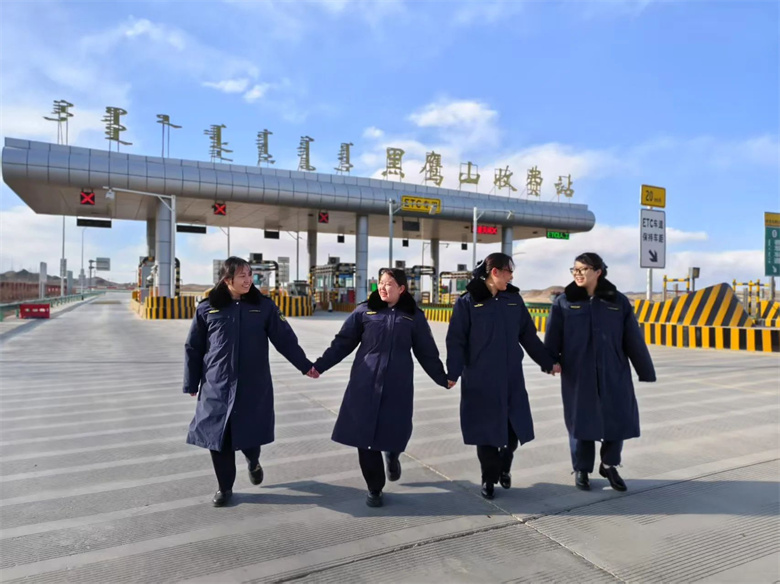 女人与公狍交酡女免费