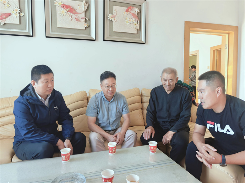 女人与公狍交酡女免费