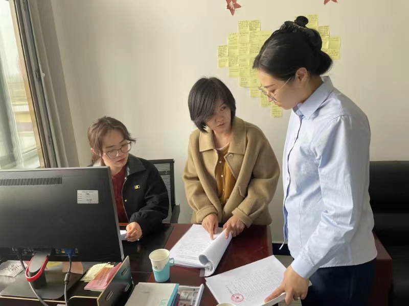 女人与公狍交酡女免费