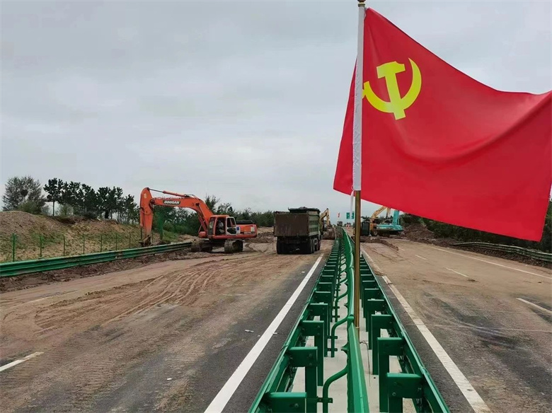 女人与公狍交酡女免费