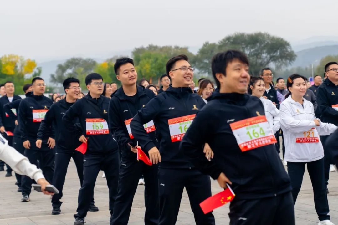 女人与公狍交酡女免费