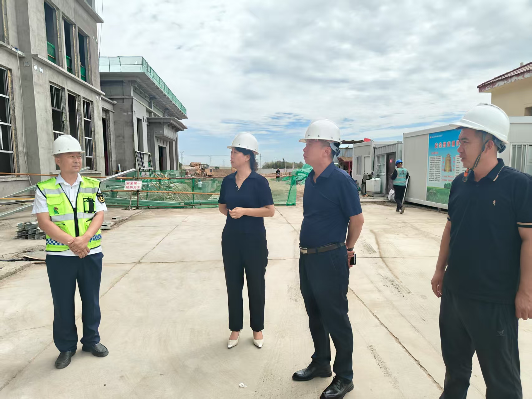 女人与公狍交酡女免费