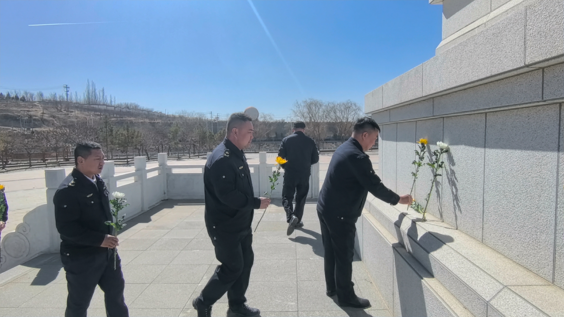 女人与公狍交酡女免费