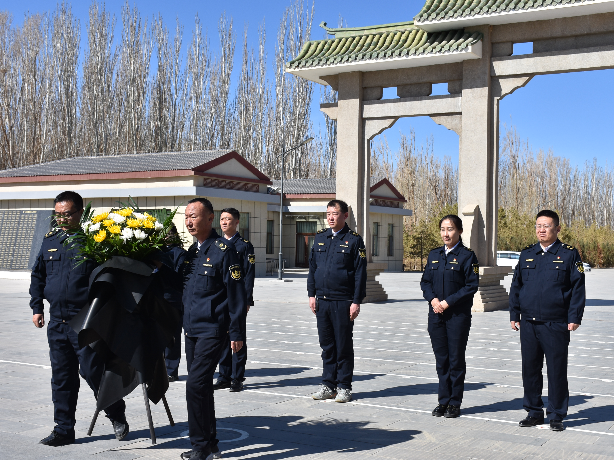 女人与公狍交酡女免费