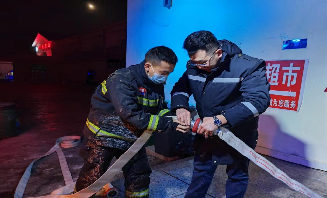 女人与公狍交酡女免费