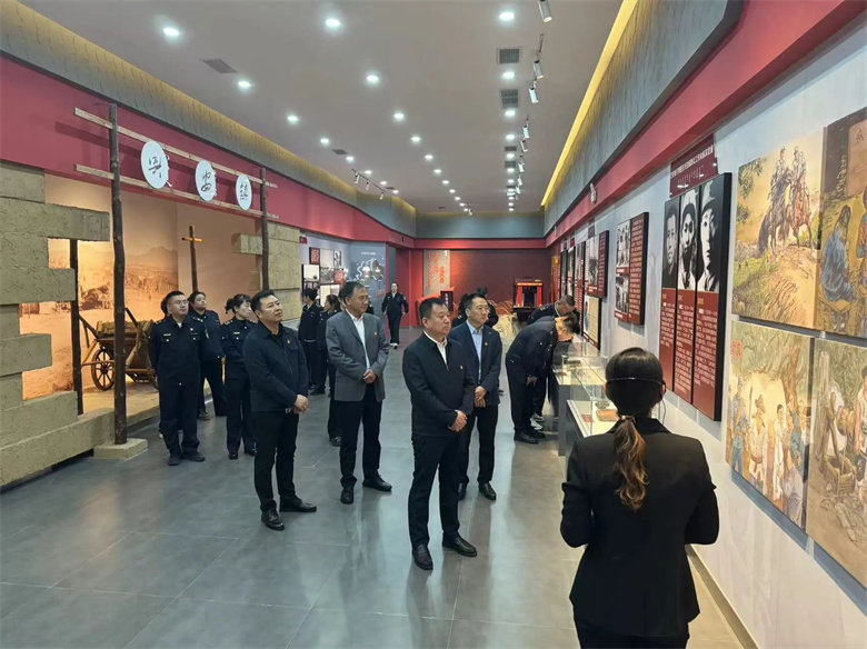 女人与公狍交酡女免费