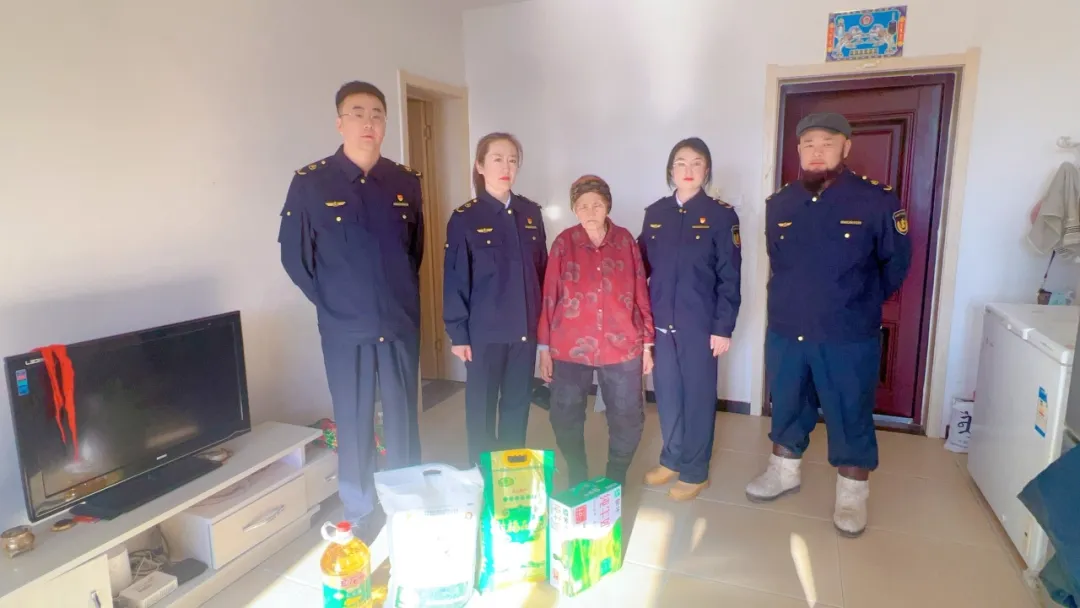 女人与公狍交酡女免费