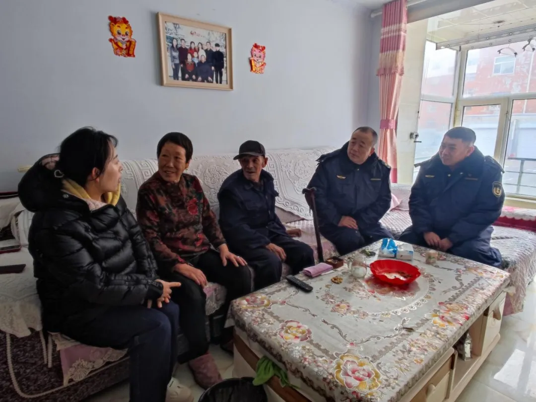 女人与公狍交酡女免费