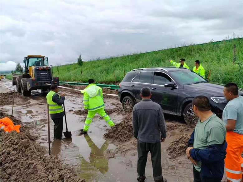 女人与公狍交酡女免费