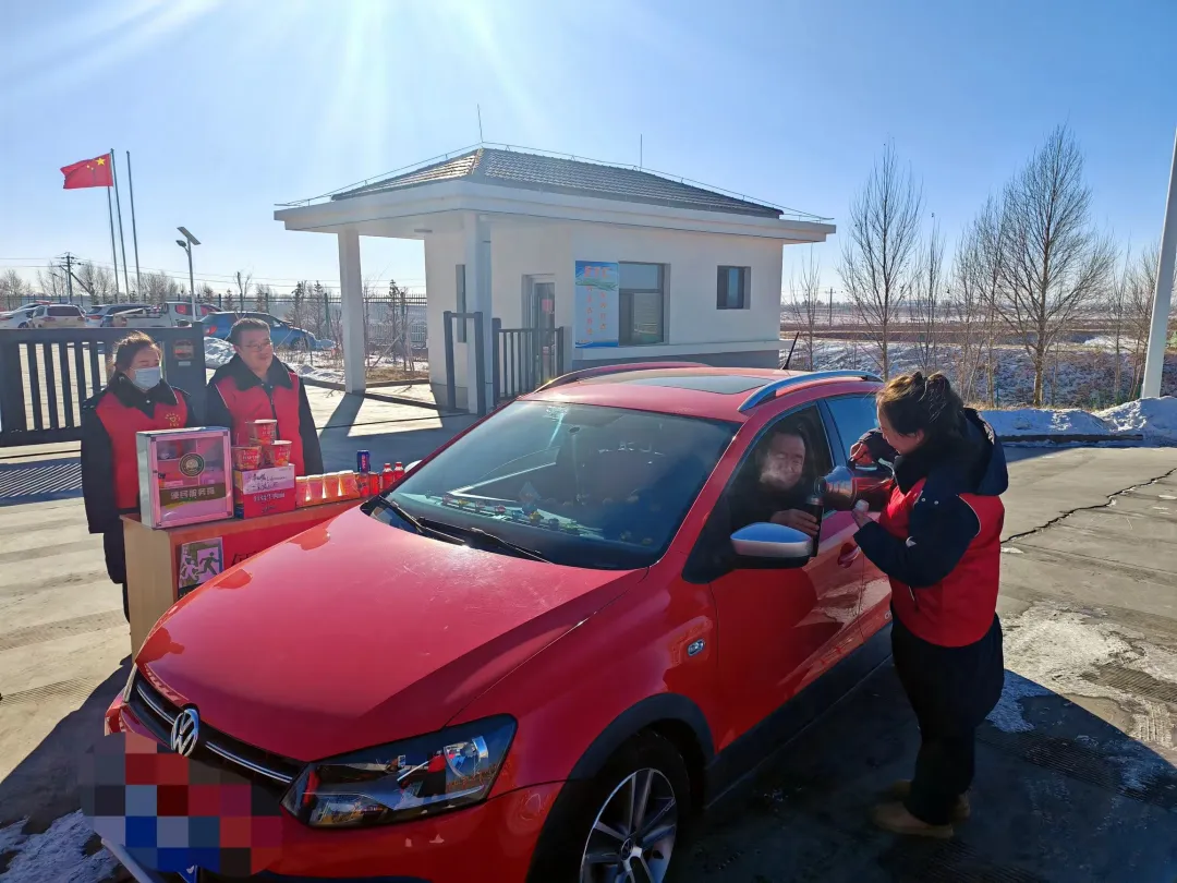 女人与公狍交酡女免费