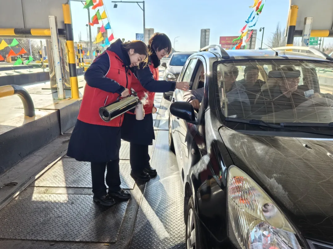 女人与公狍交酡女免费