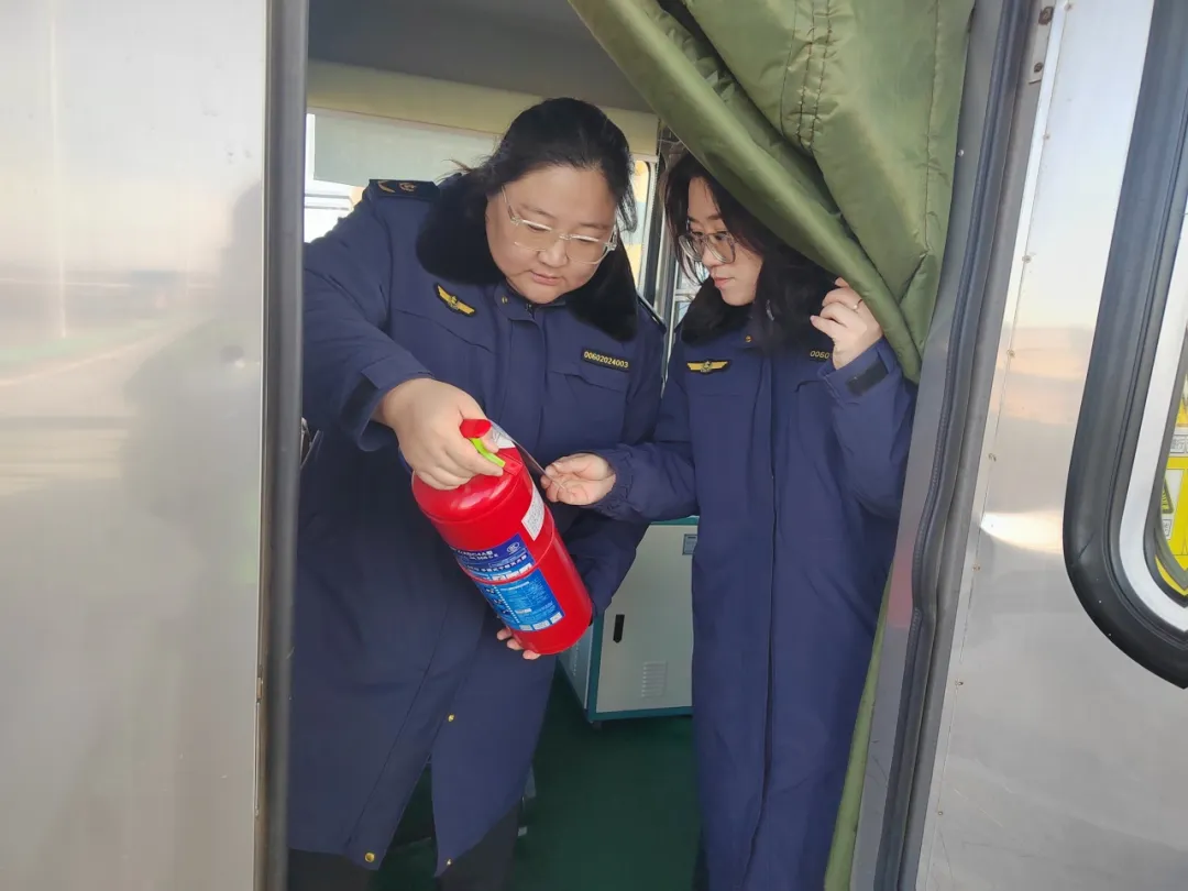 女人与公狍交酡女免费