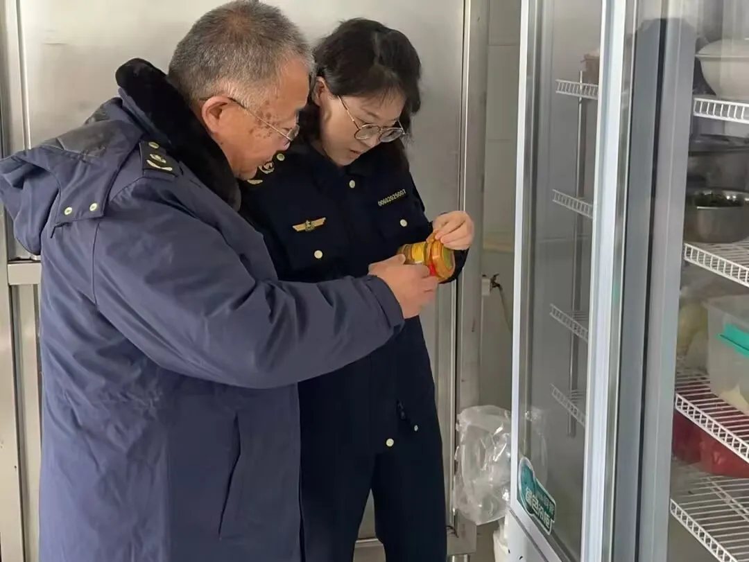 女人与公狍交酡女免费