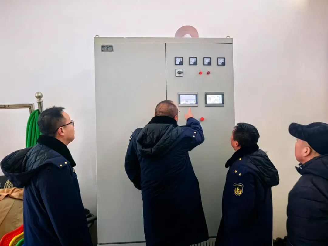 女人与公狍交酡女免费