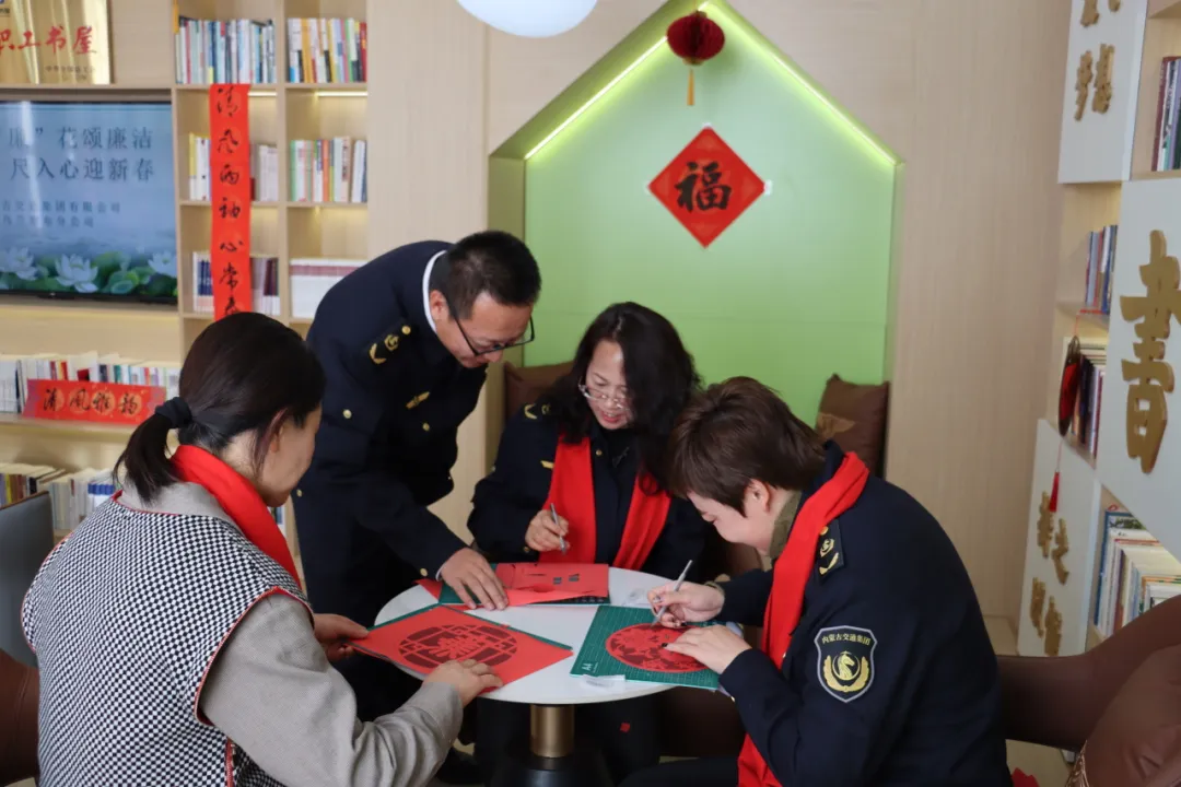 女人与公狍交酡女免费