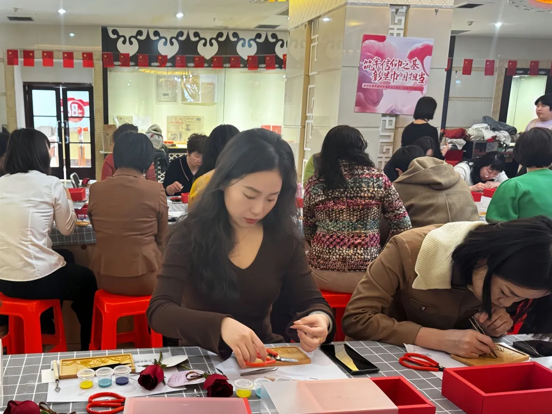 女人与公狍交酡女免费