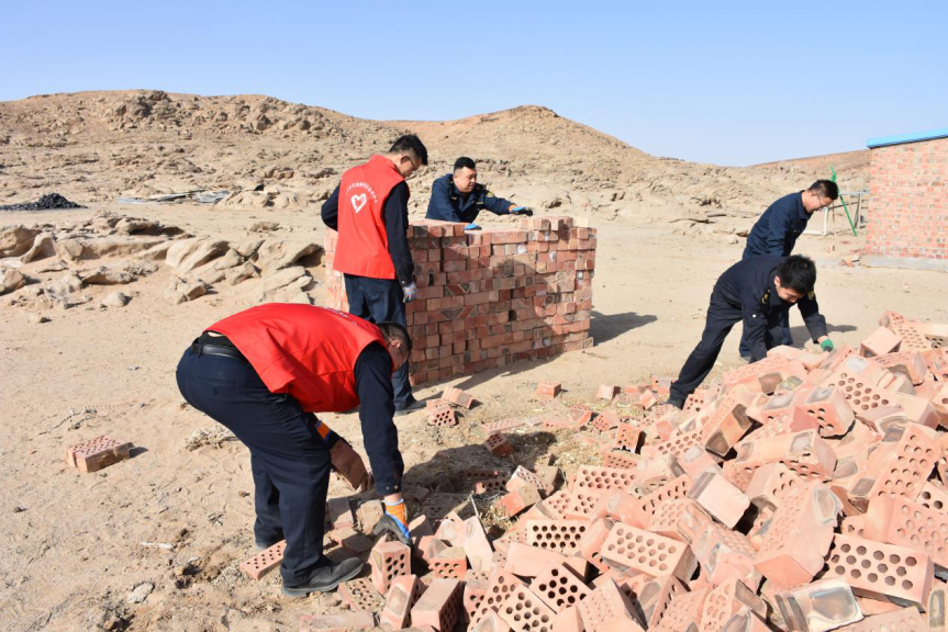 女人与公狍交酡女免费