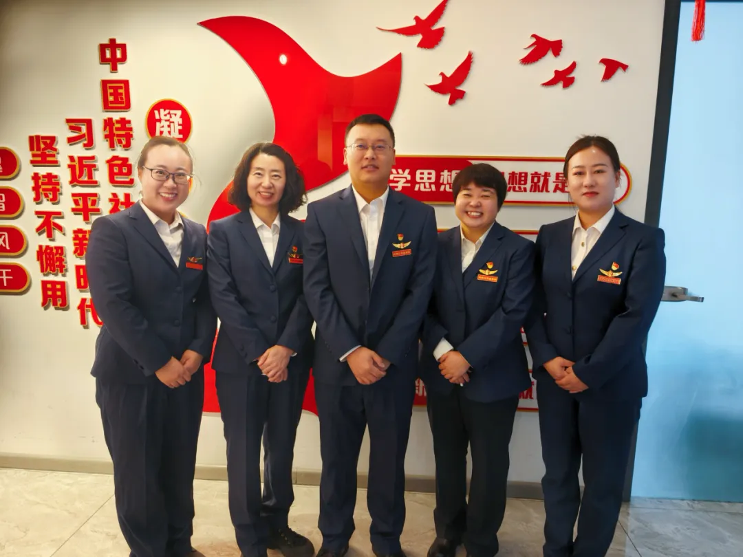 女人与公狍交酡女免费