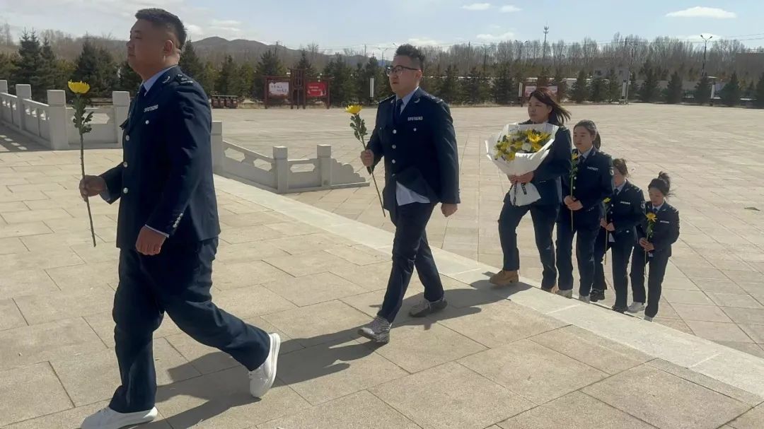 女人与公狍交酡女免费