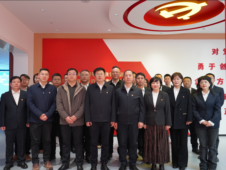 女人与公狍交酡女免费