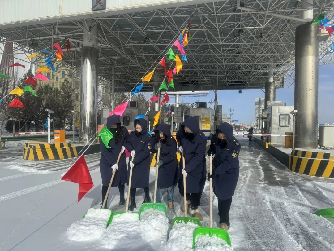 女人与公狍交酡女免费