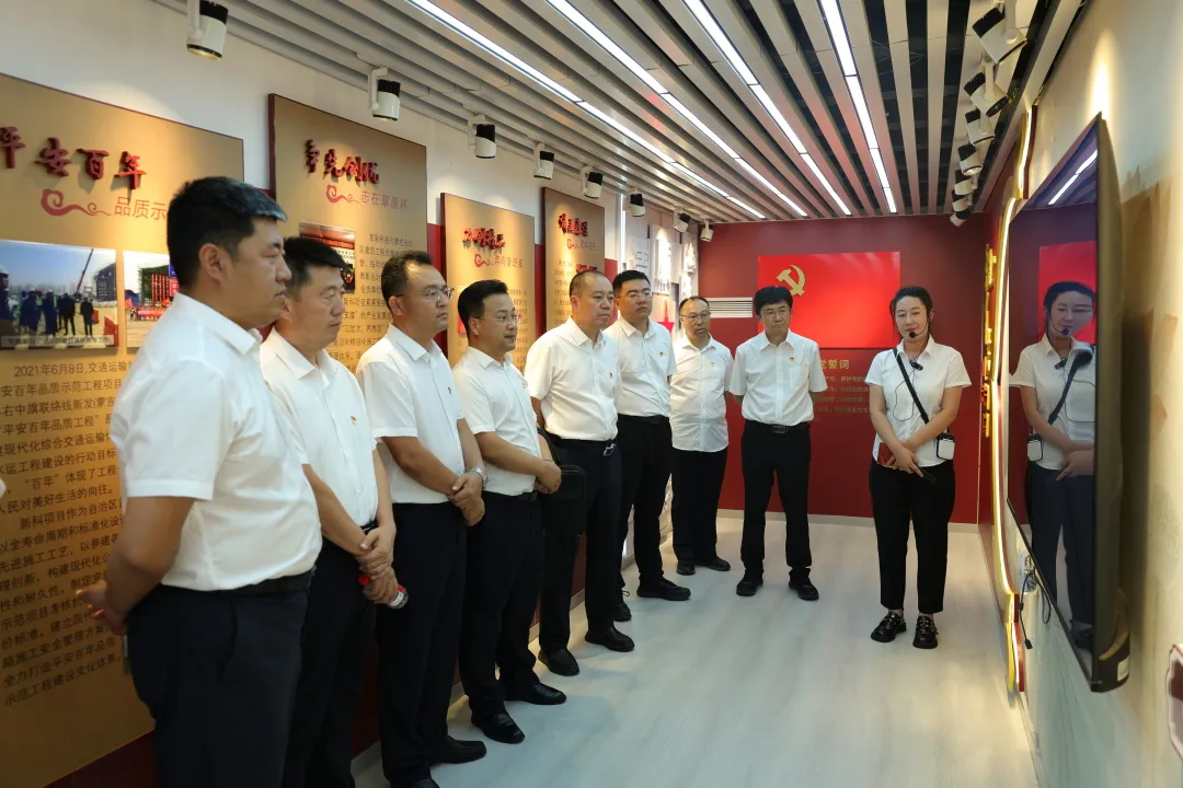 女人与公狍交酡女免费