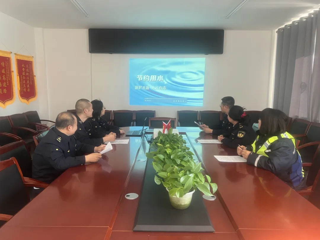 女人与公狍交酡女免费