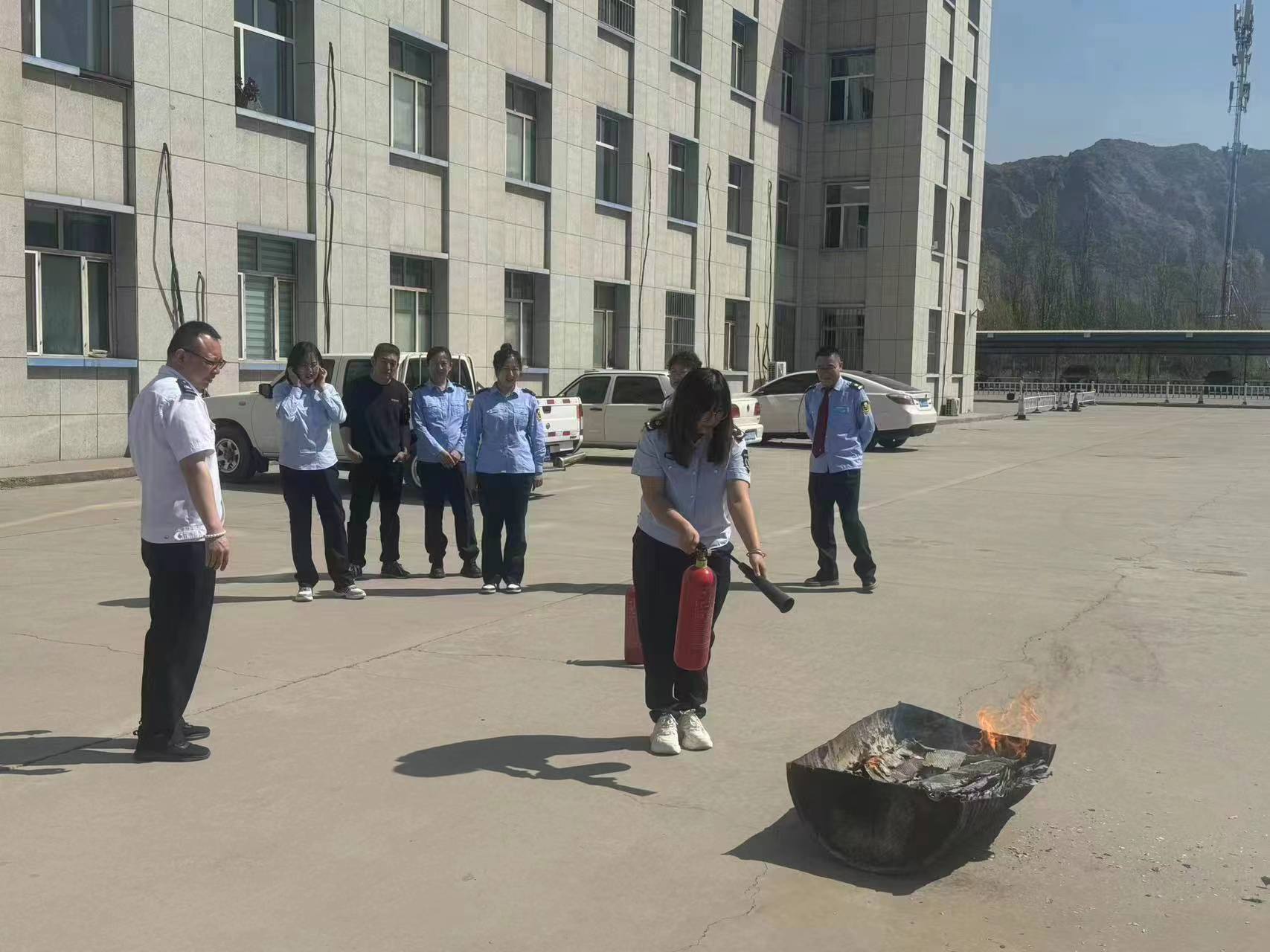 女人与公狍交酡女免费