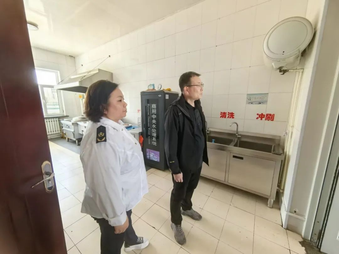 女人与公狍交酡女免费