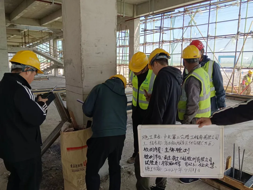 女人与公狍交酡女免费