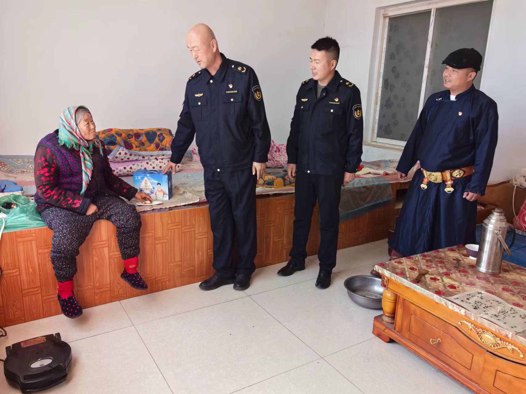 女人与公狍交酡女免费