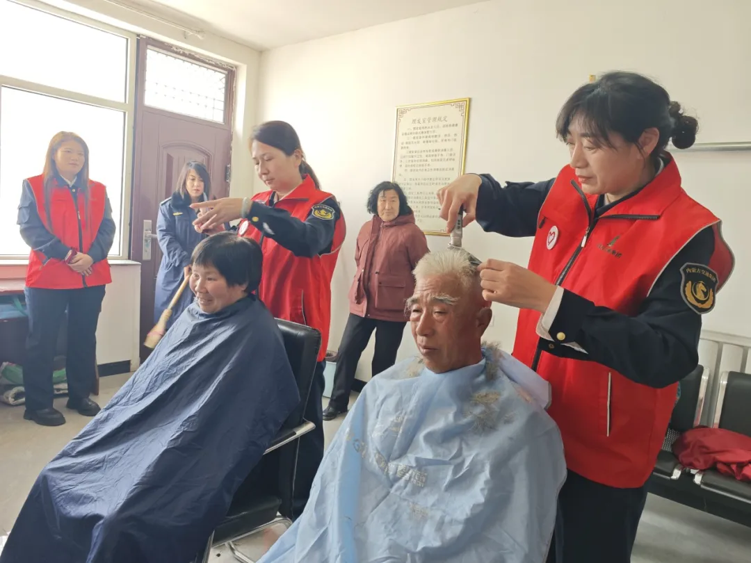 女人与公狍交酡女免费