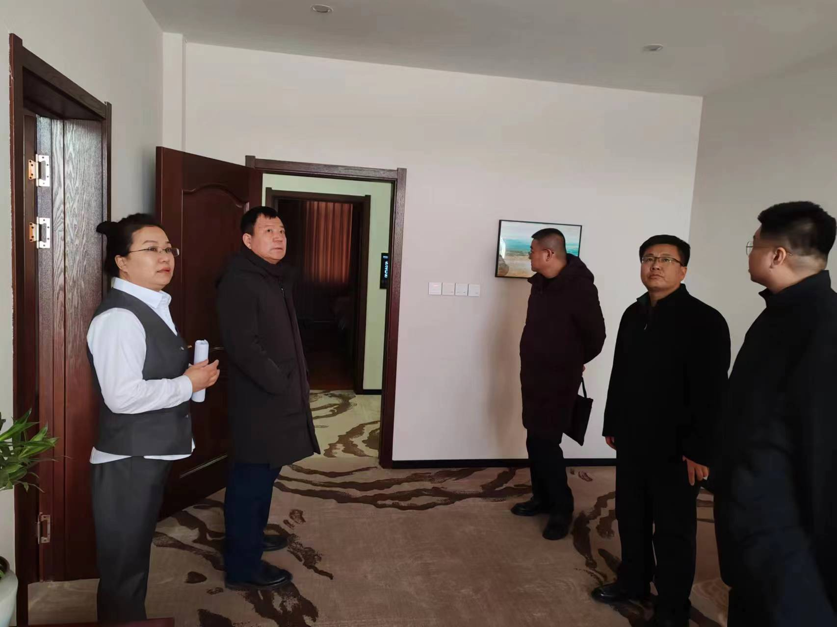 女人与公狍交酡女免费